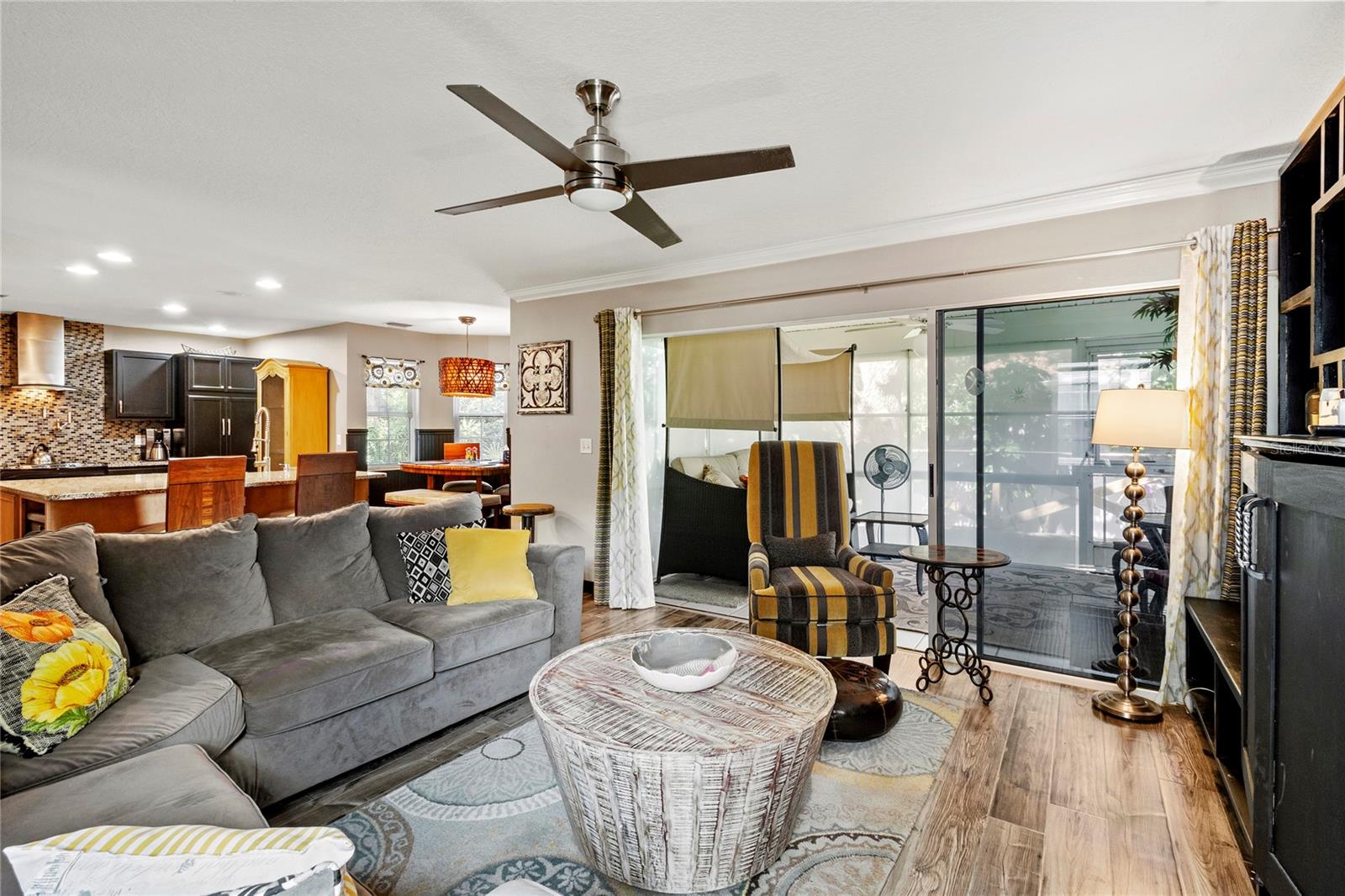 Image 24 of 47 For 2306 63rd Street W 40