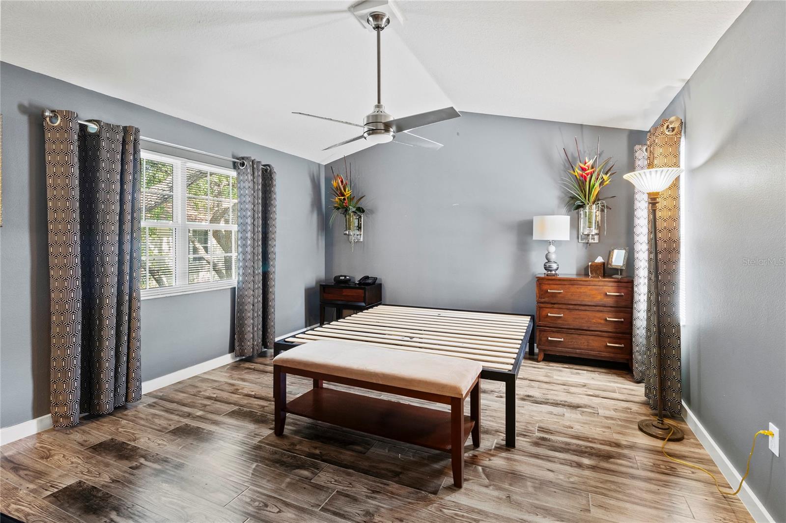 Image 30 of 47 For 2306 63rd Street W 40
