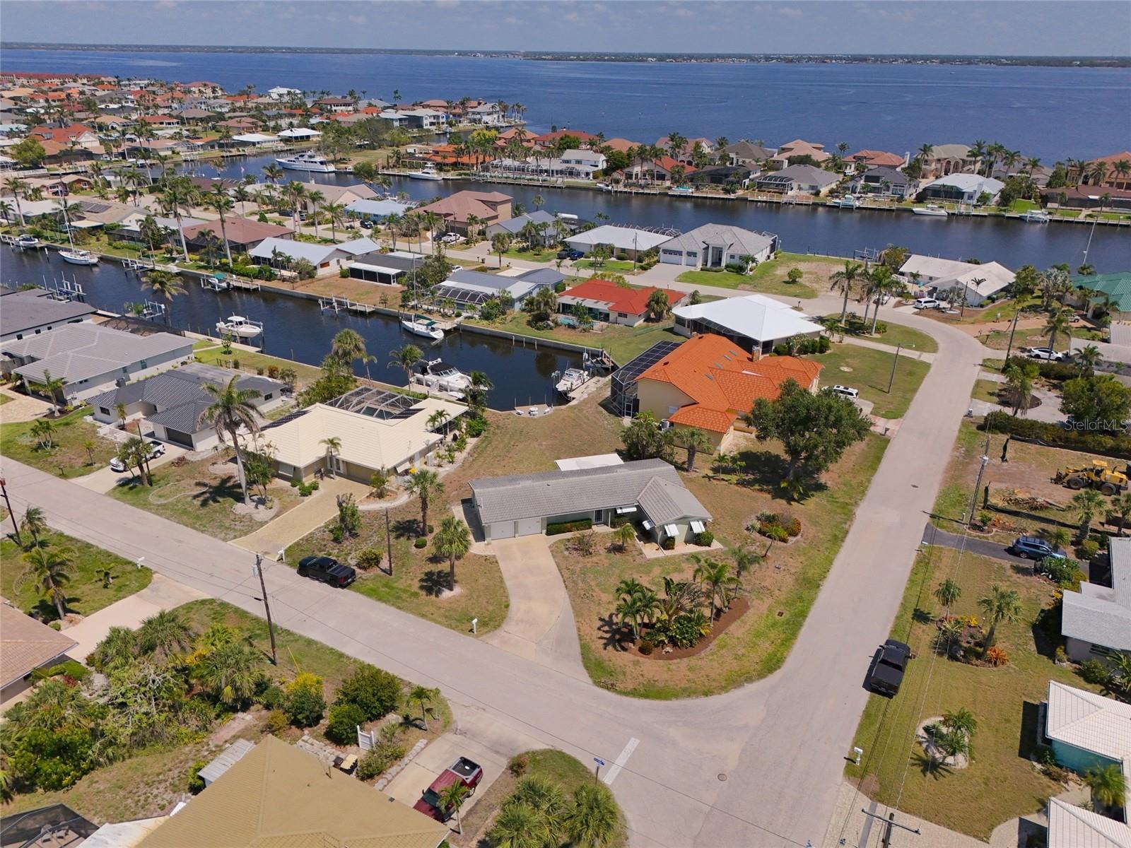 Image 12 of 33 For 135 Gulfview Road