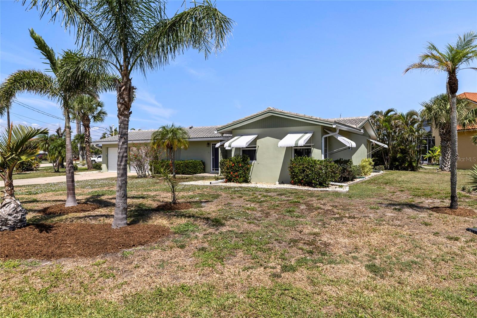 Image 7 of 33 For 135 Gulfview Road