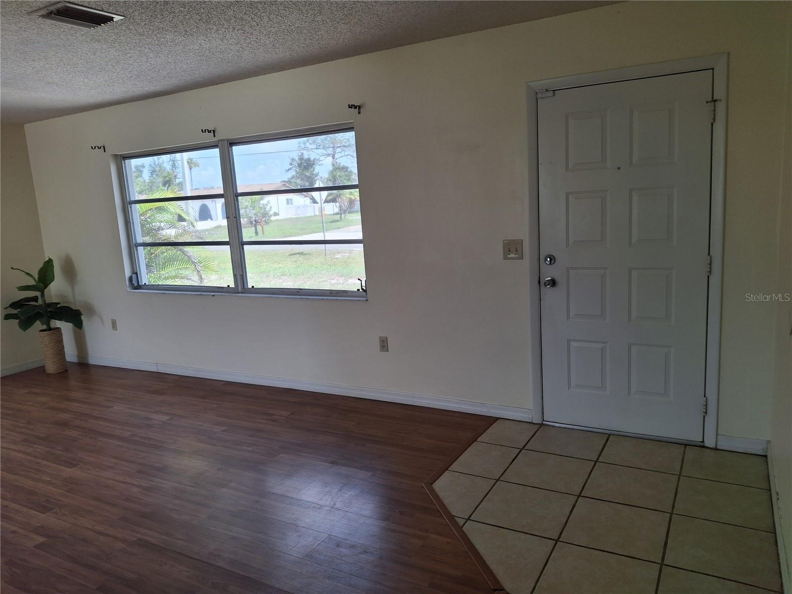 Image 3 of 13 For 1509 Overbrook Road