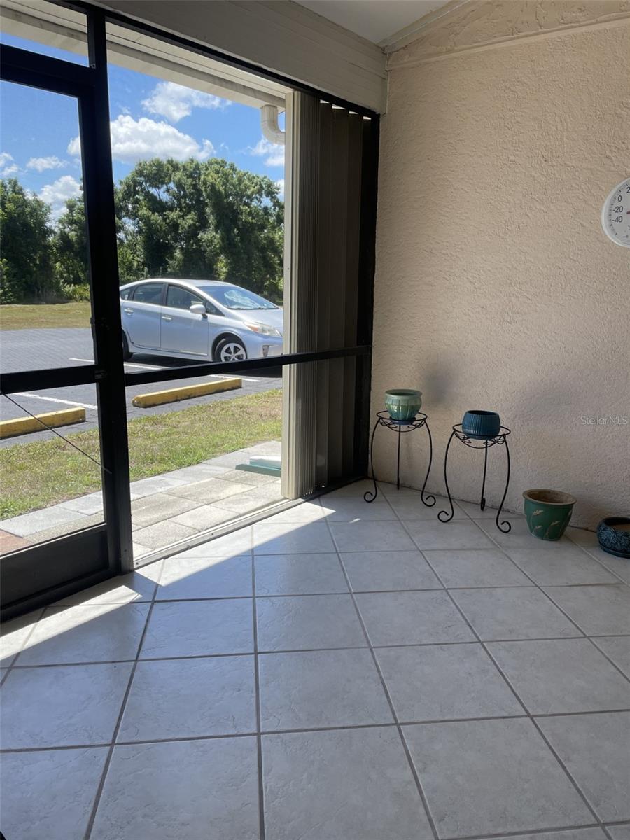 Image 8 of 27 For 25068 Harborview Road 3d