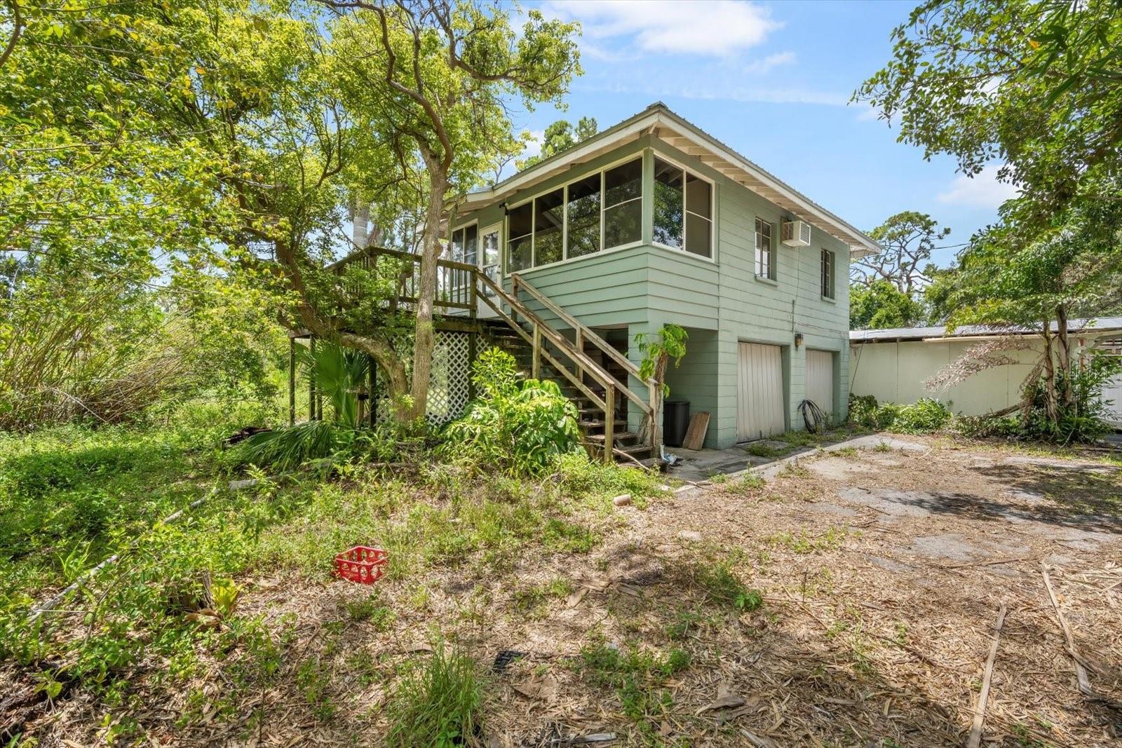 Image 6 of 17 For 3601 Riverview Boulevard
