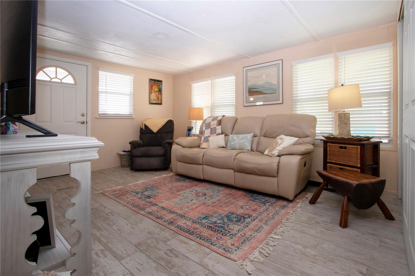Image 15 of 50 For 420 49th Street E 163