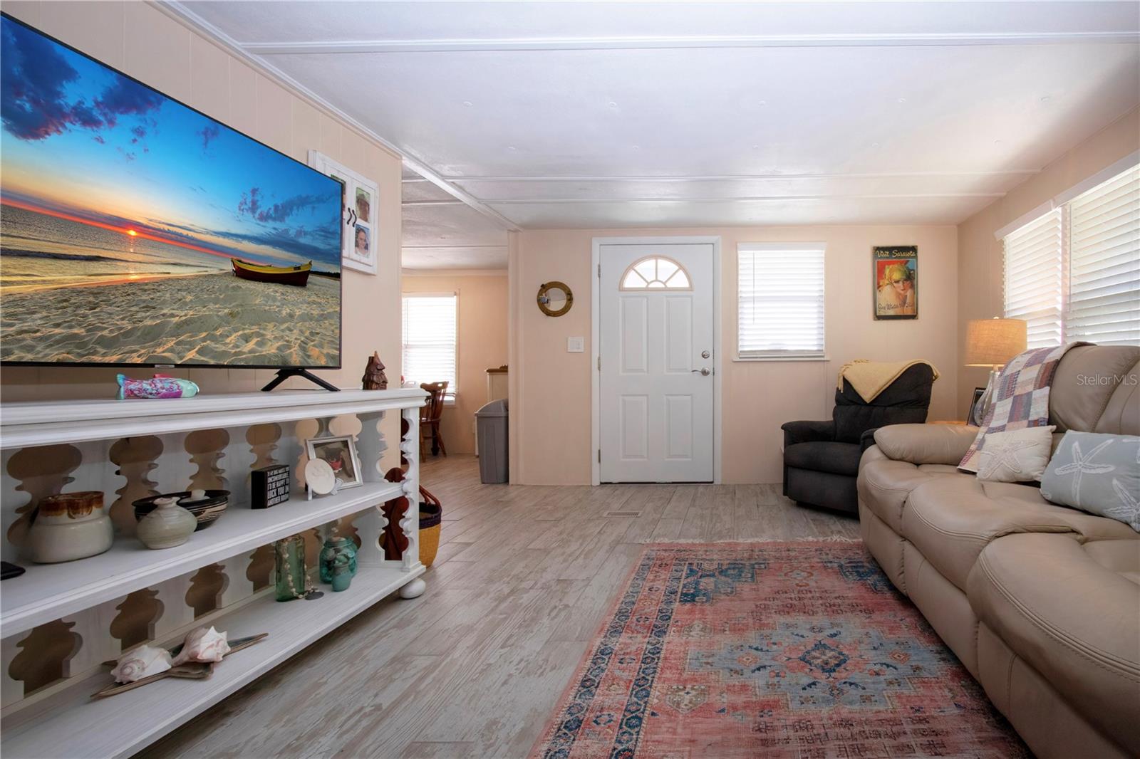 Image 16 of 50 For 420 49th Street E 163
