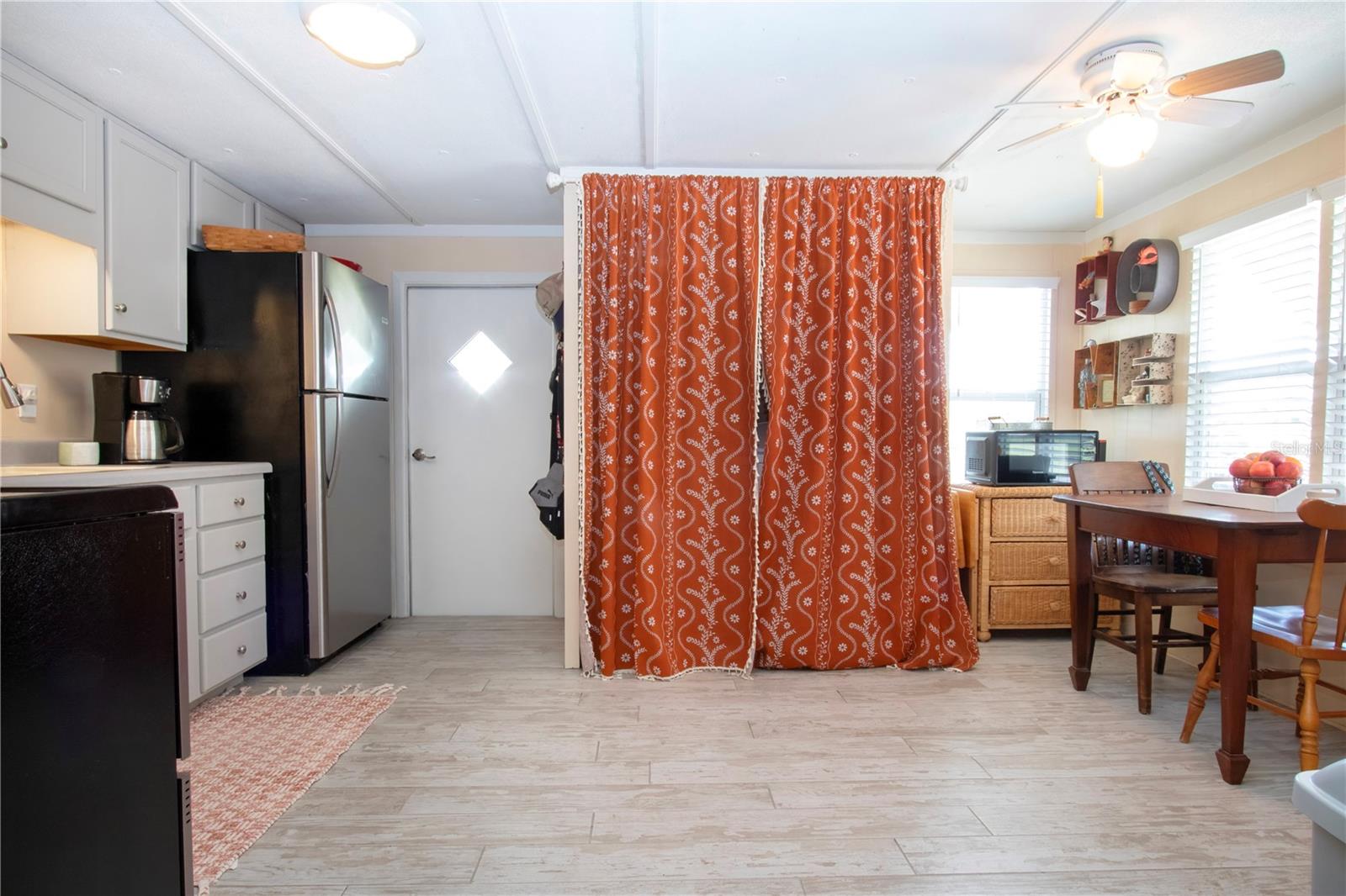 Image 18 of 50 For 420 49th Street E 163