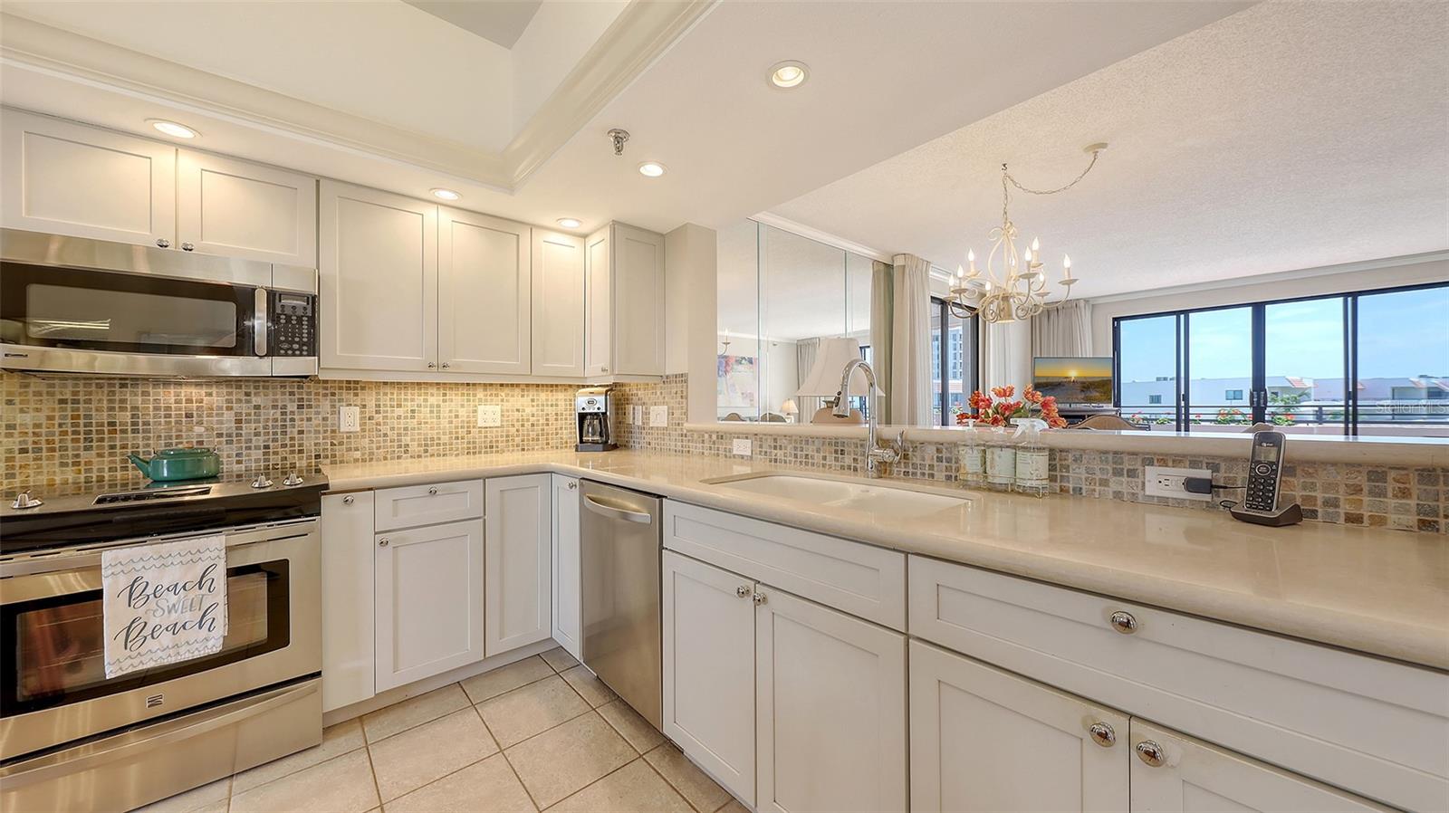 Image 22 of 64 For 1465 Gulf Of Mexico Drive 502