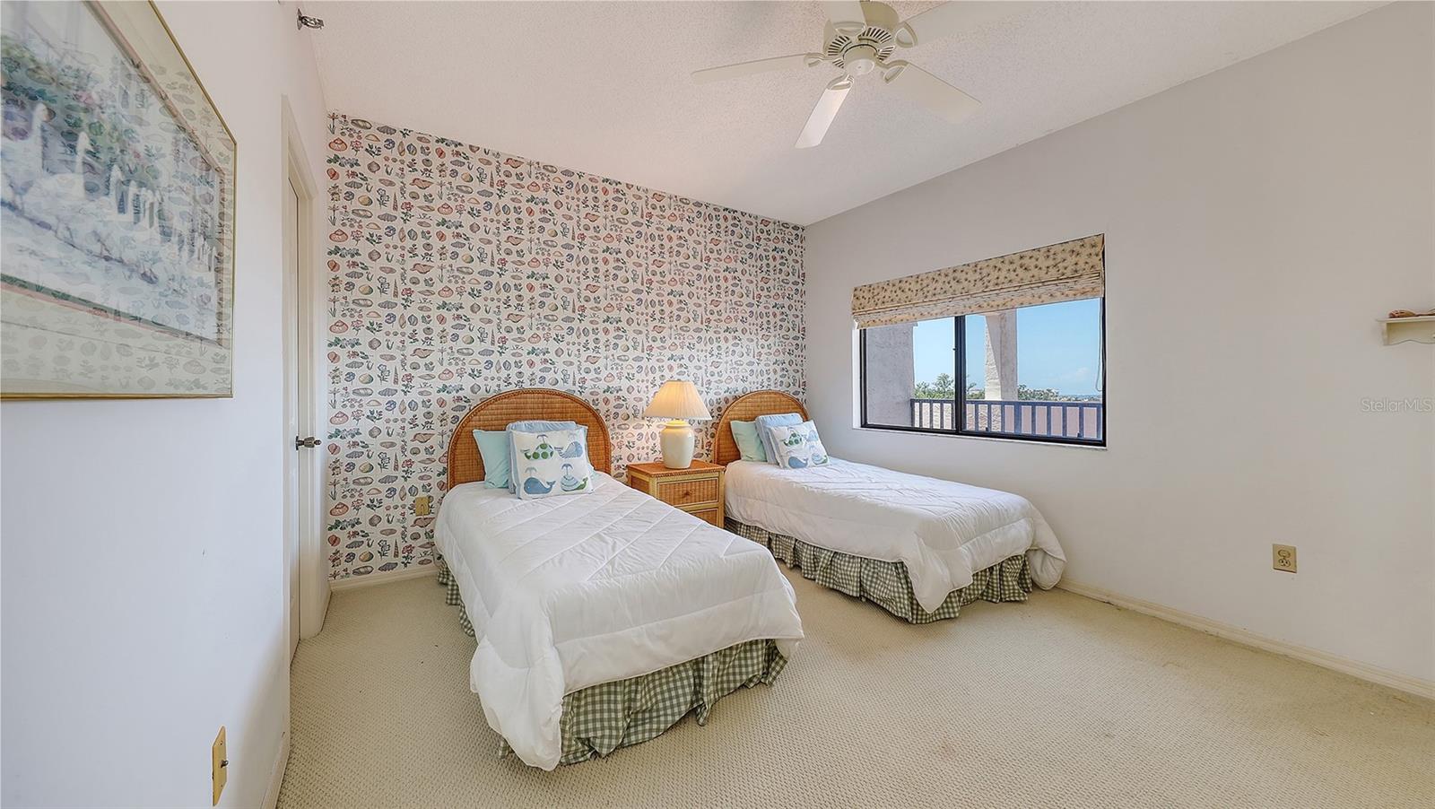 Image 38 of 64 For 1465 Gulf Of Mexico Drive 502