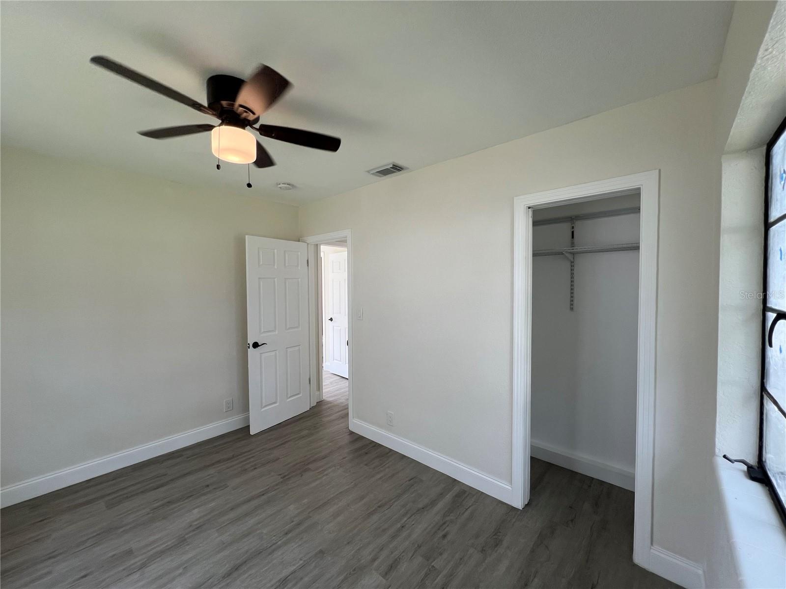 Image 23 of 30 For 2333 22nd Street S