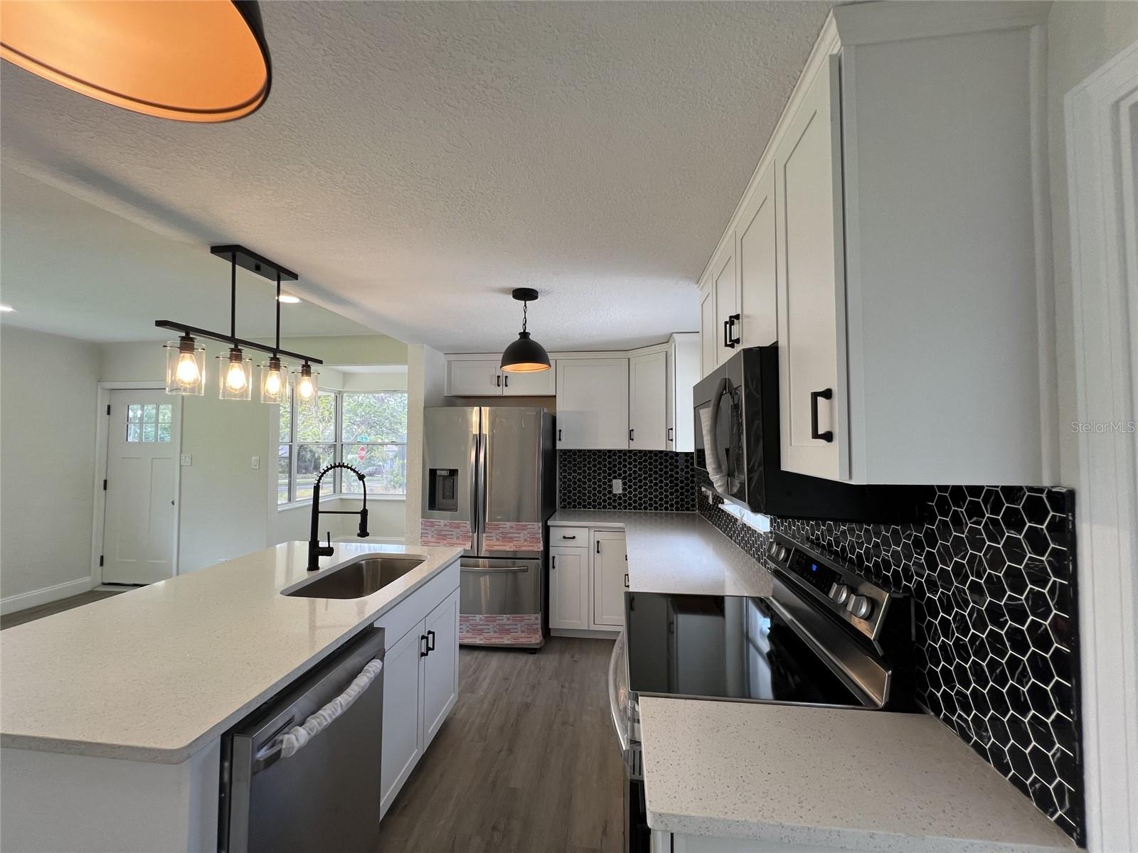 Image 4 of 30 For 2333 22nd Street S