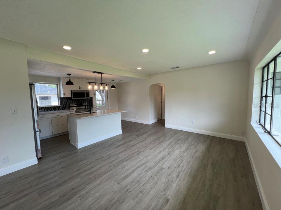 Image 7 of 30 For 2333 22nd Street S