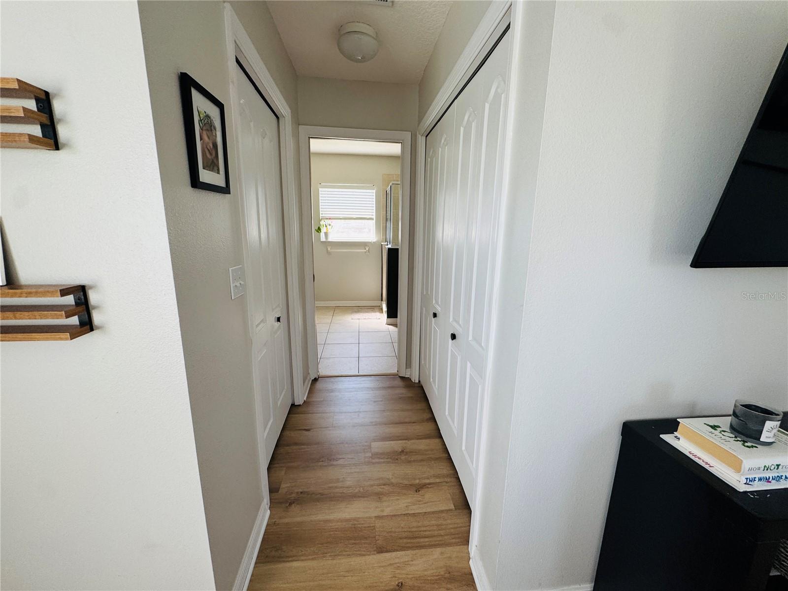 Image 11 of 22 For 15207 Searobbin Drive