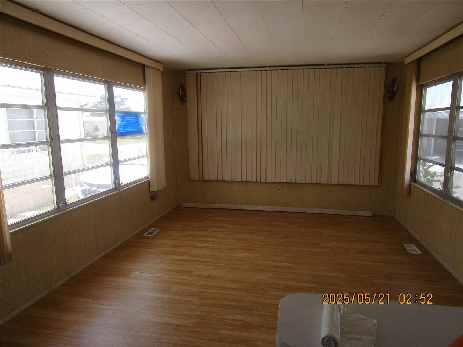 Image 12 of 16 For 845 Green Circle