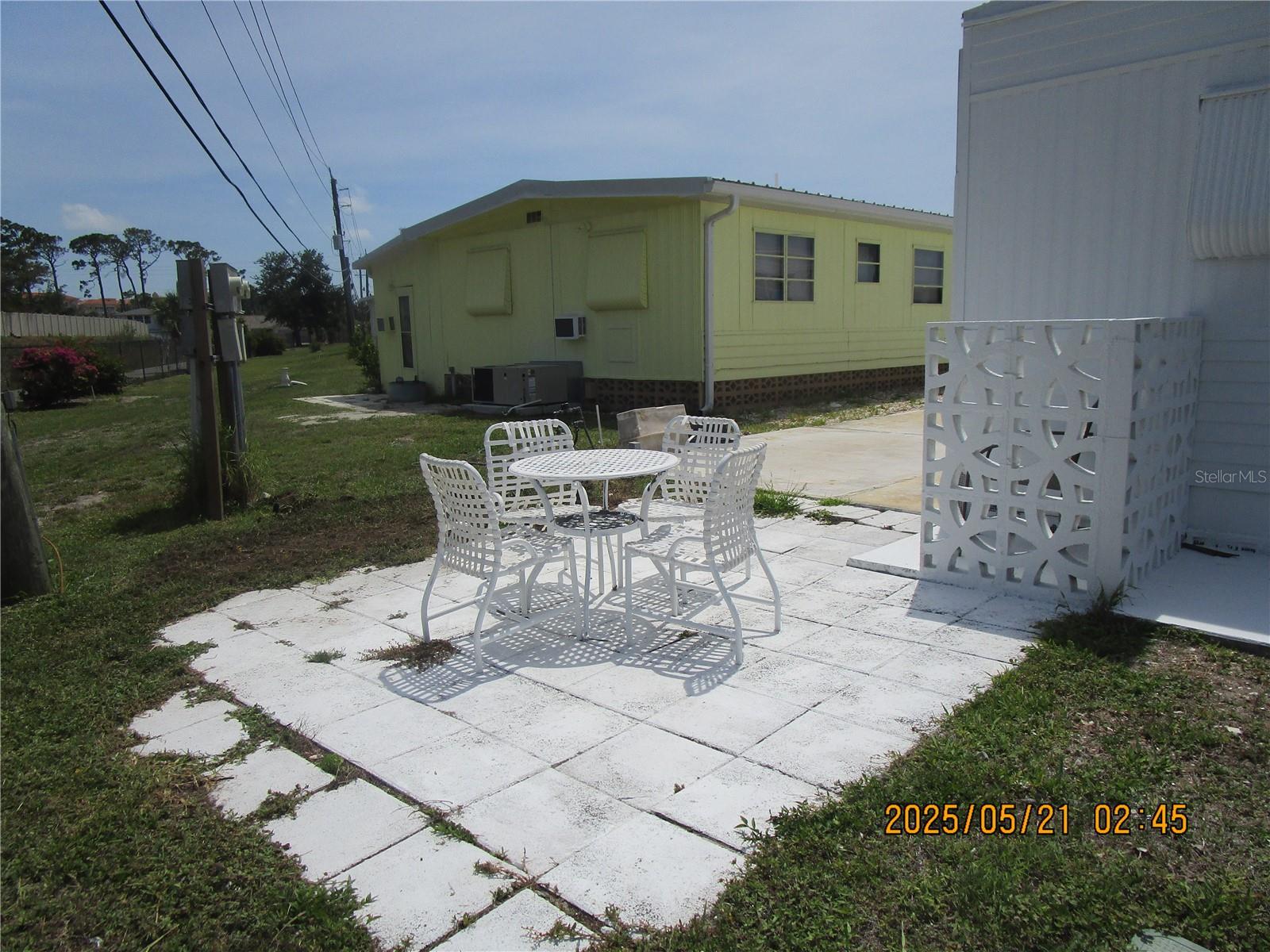 Image 8 of 16 For 845 Green Circle