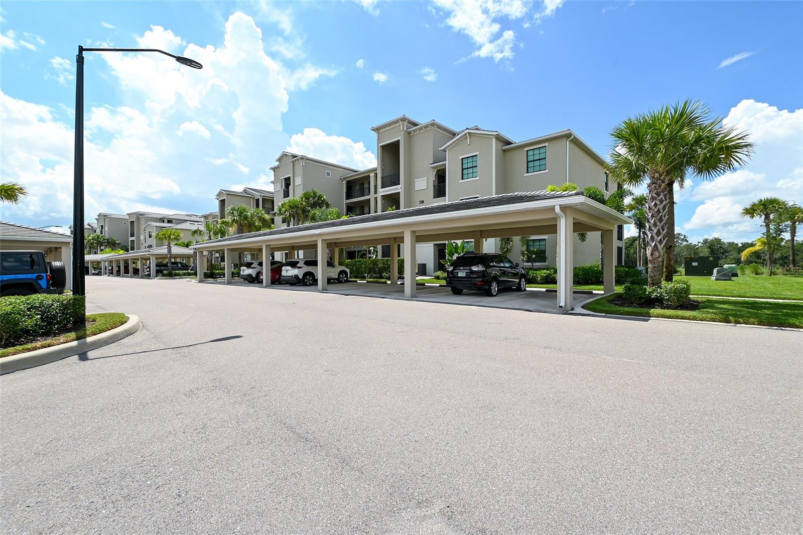Image 3 of 65 For 17704 Gawthrop Drive 303
