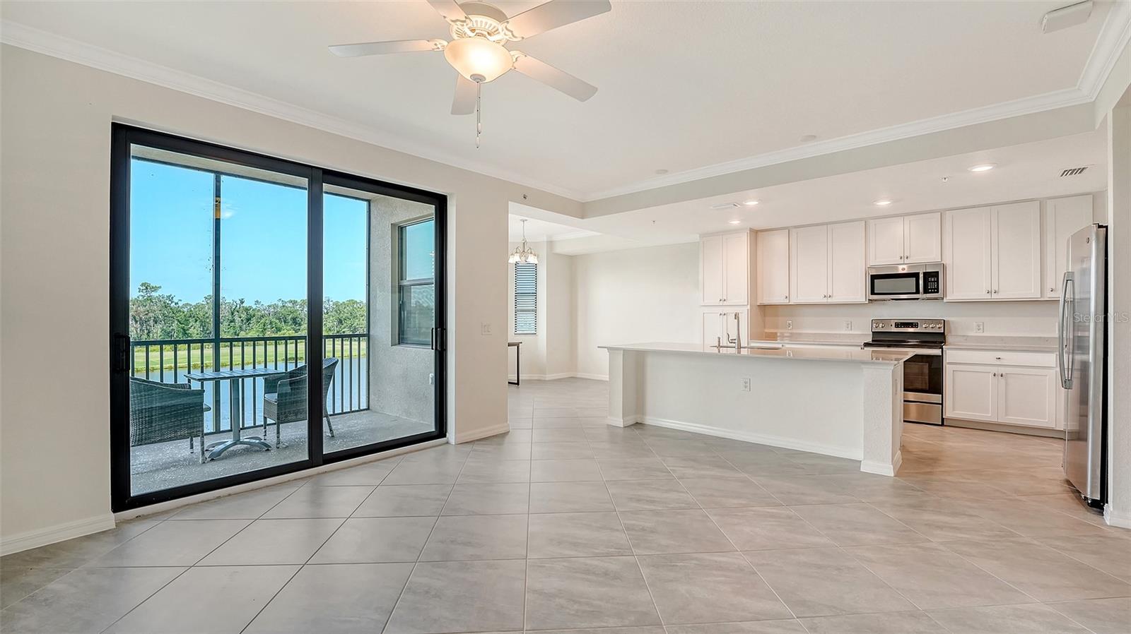 Image 6 of 65 For 17704 Gawthrop Drive 303