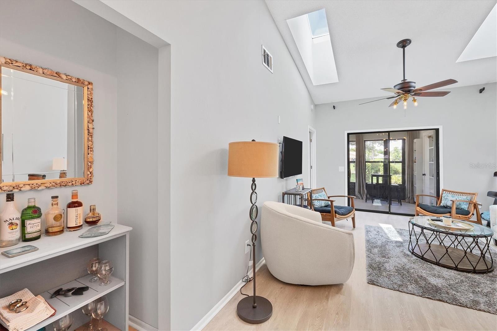 Image 5 of 28 For 2906 63rd Street W 206