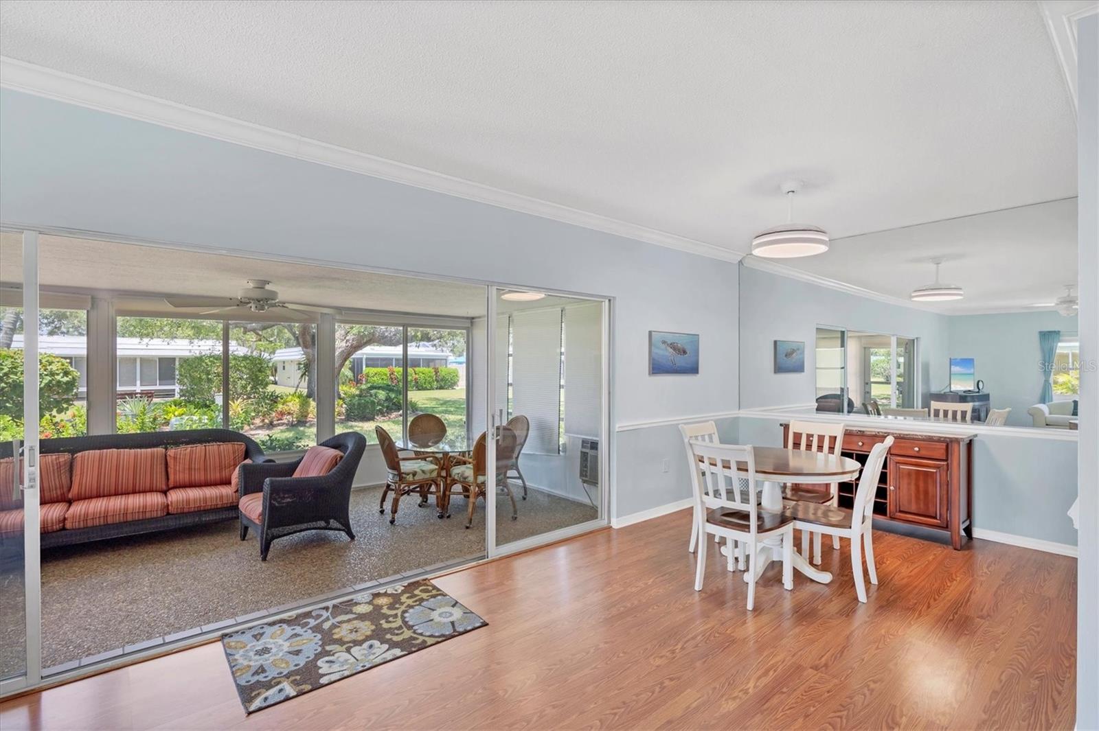 Image 13 of 36 For 5849 Tidewood Avenue 12
