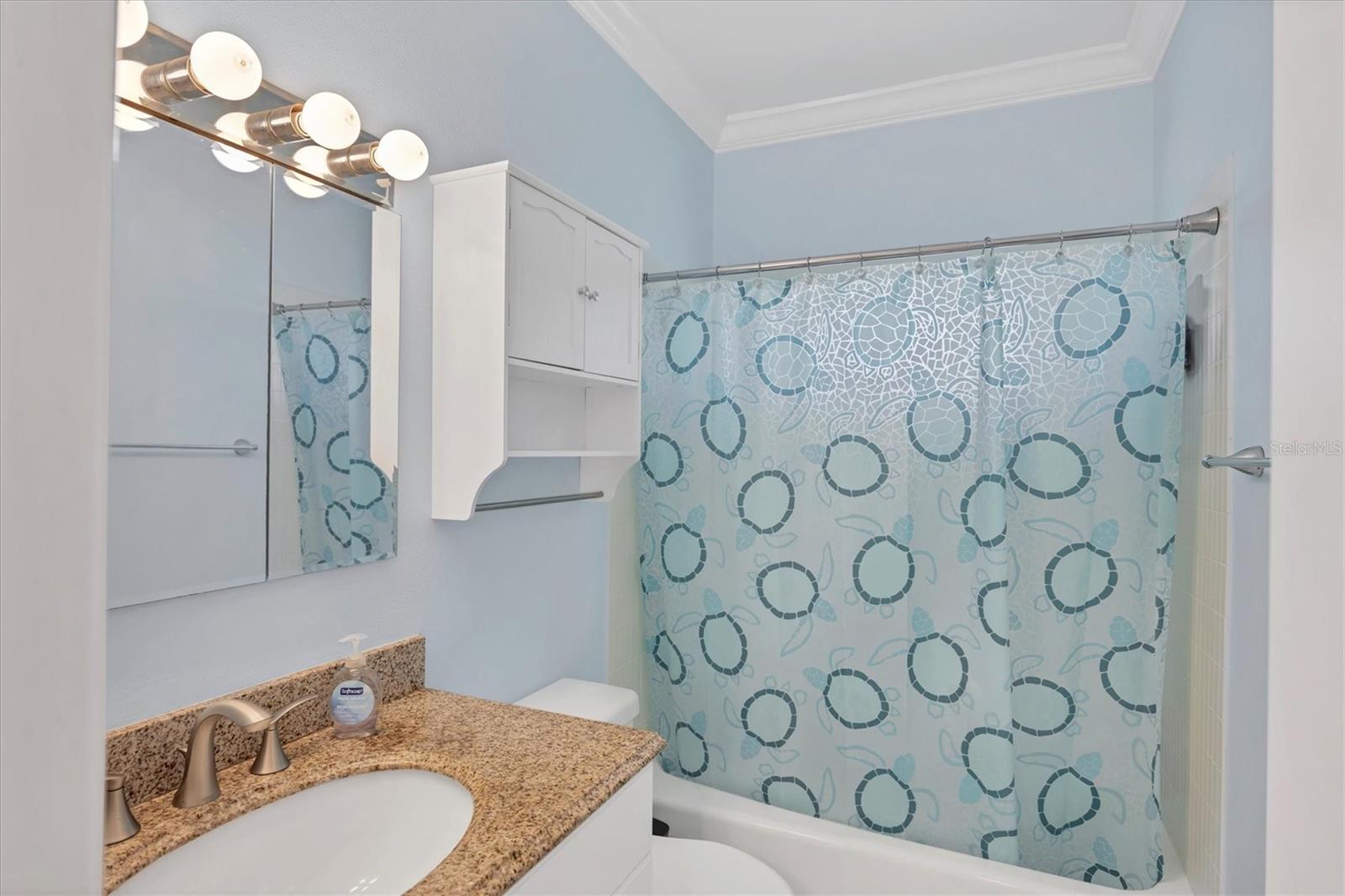 Image 17 of 36 For 5849 Tidewood Avenue 12