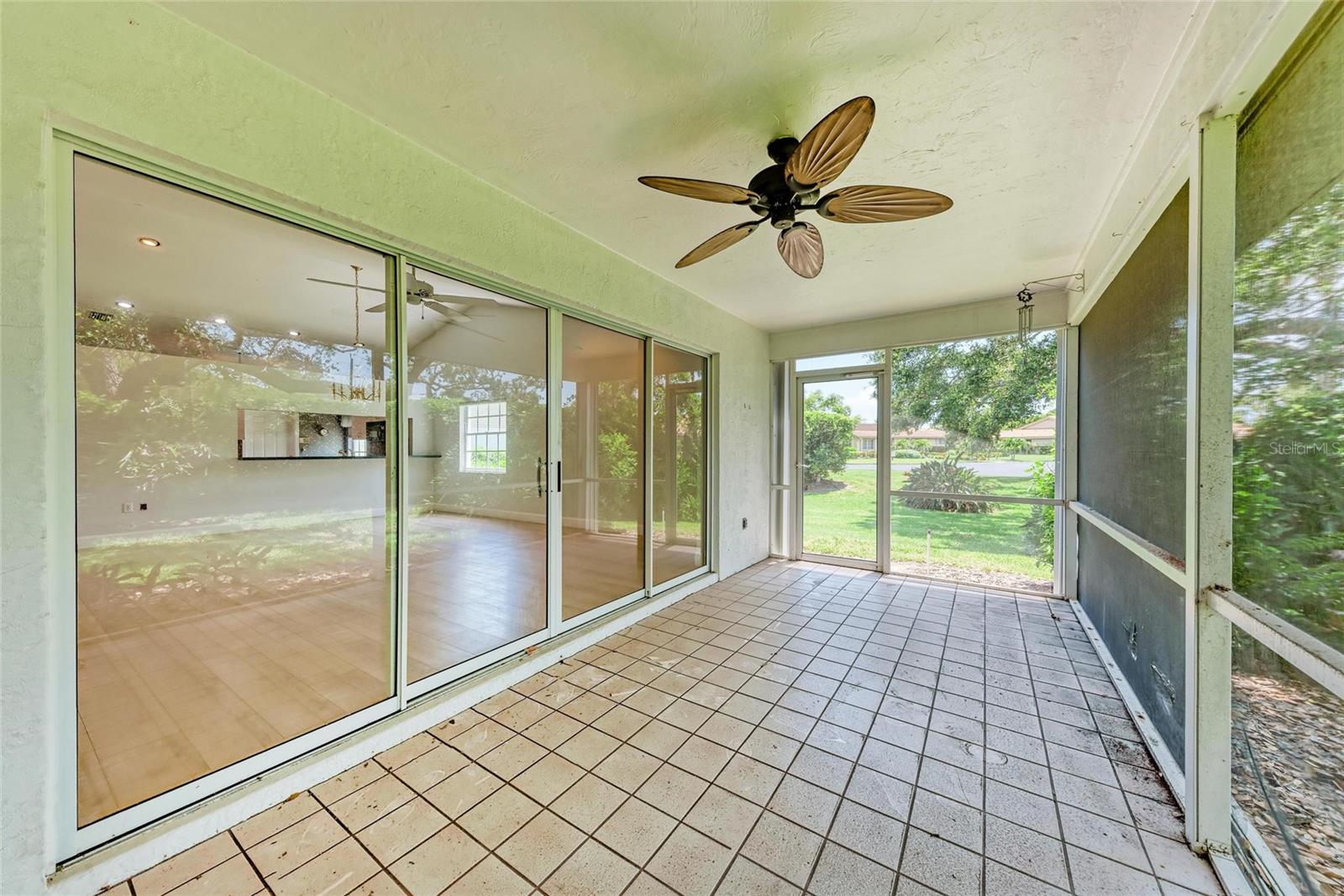 Image 31 of 36 For 7023 Woodside Oaks Circle 1