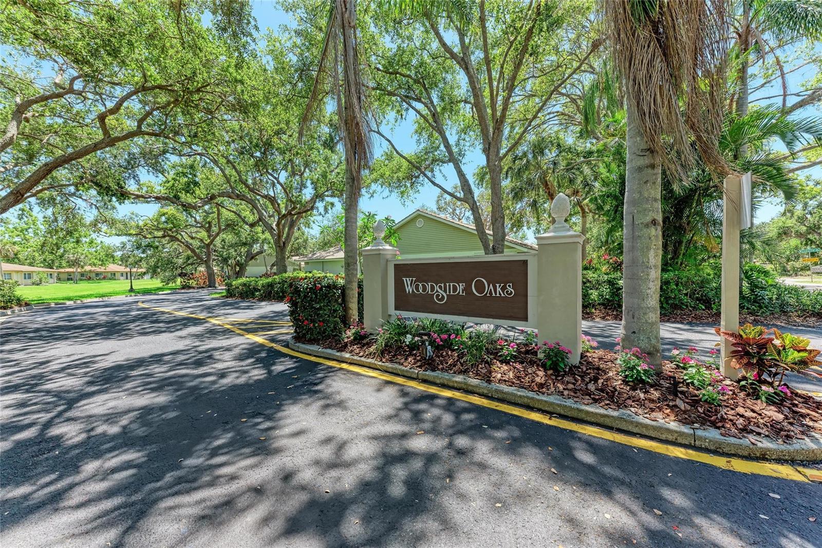 Image 33 of 36 For 7023 Woodside Oaks Circle 1