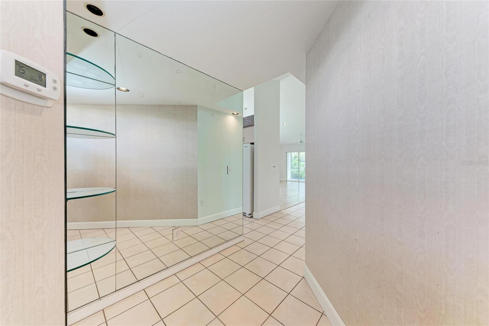 Image 8 of 36 For 7023 Woodside Oaks Circle 1