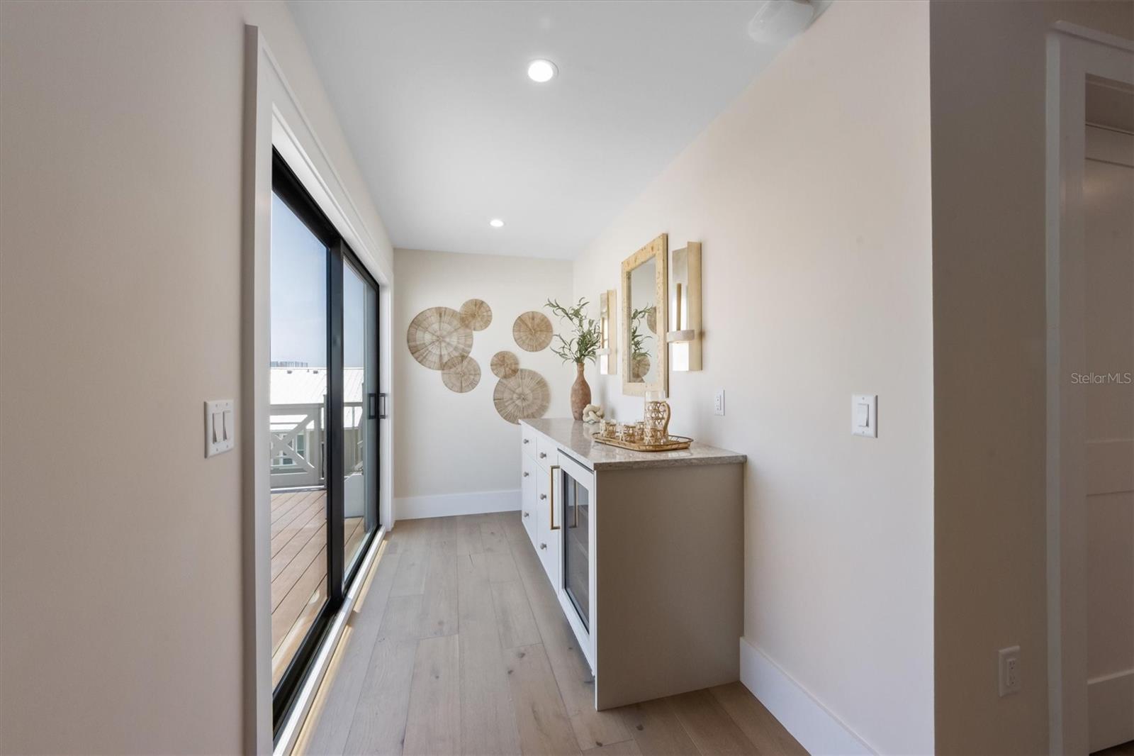Image 51 of 82 For 401 39th Street