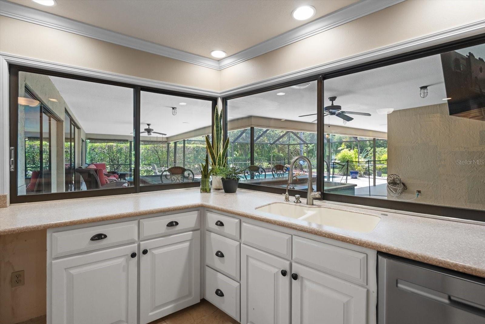 Image 8 of 50 For 7321 Hemlock Lane
