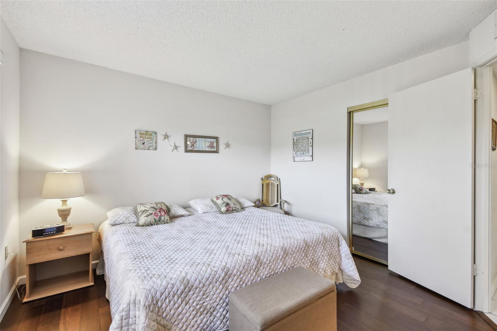 Image 49 of 61 For 3820 Ironwood Lane 104-i