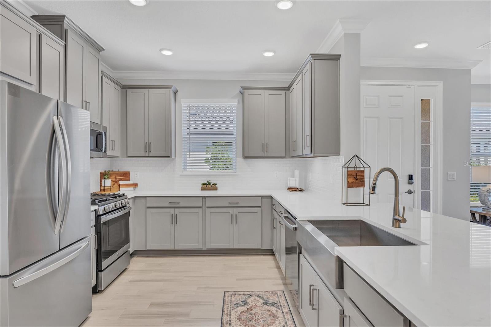 Image 11 of 70 For 16131 San Donato Place