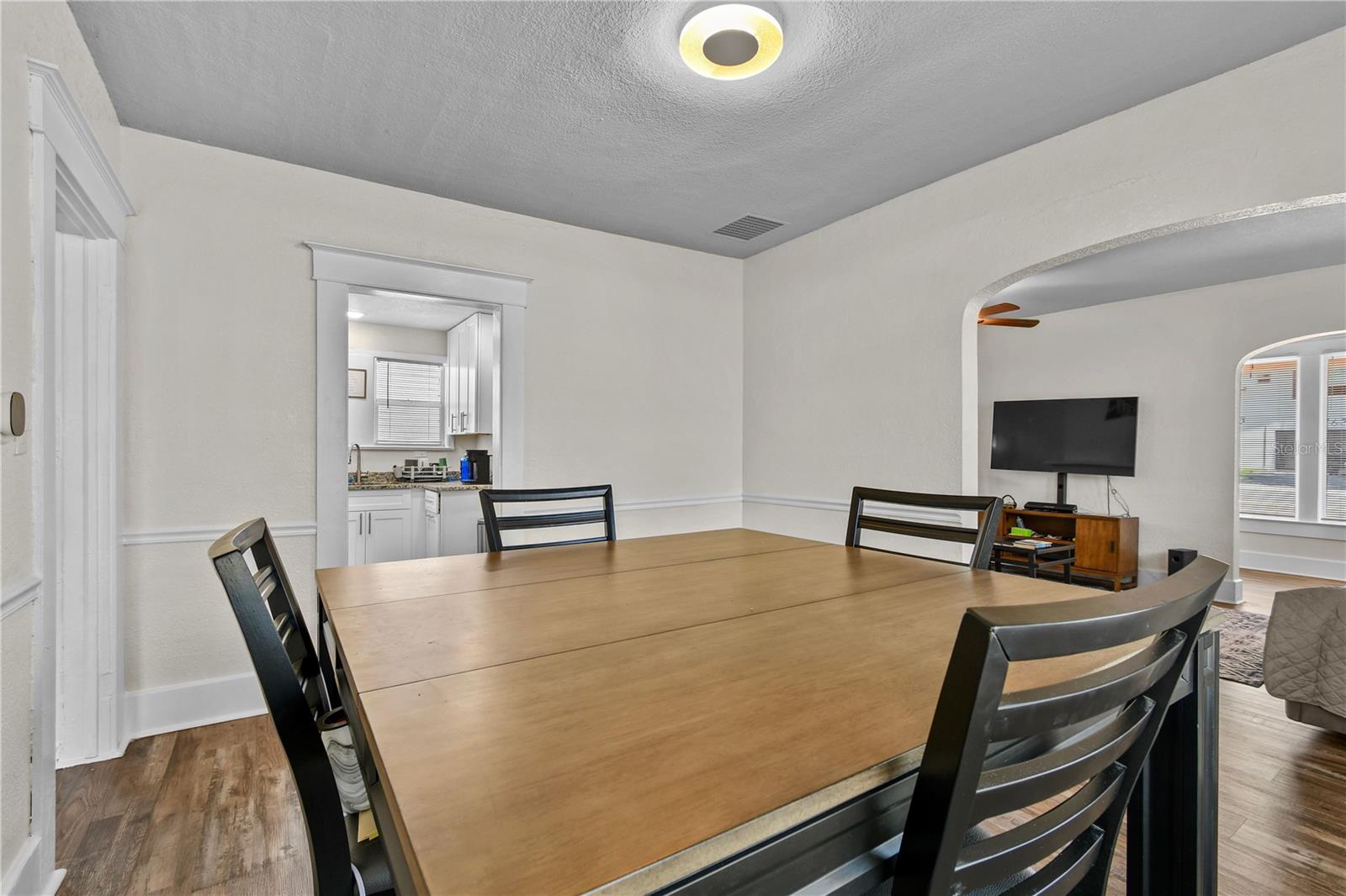 Image 12 of 33 For 766 13th Avenue S