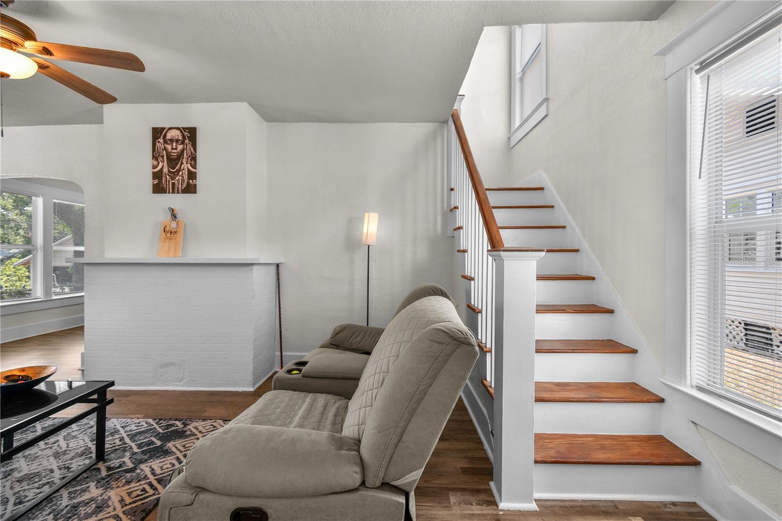 Image 23 of 33 For 766 13th Avenue S