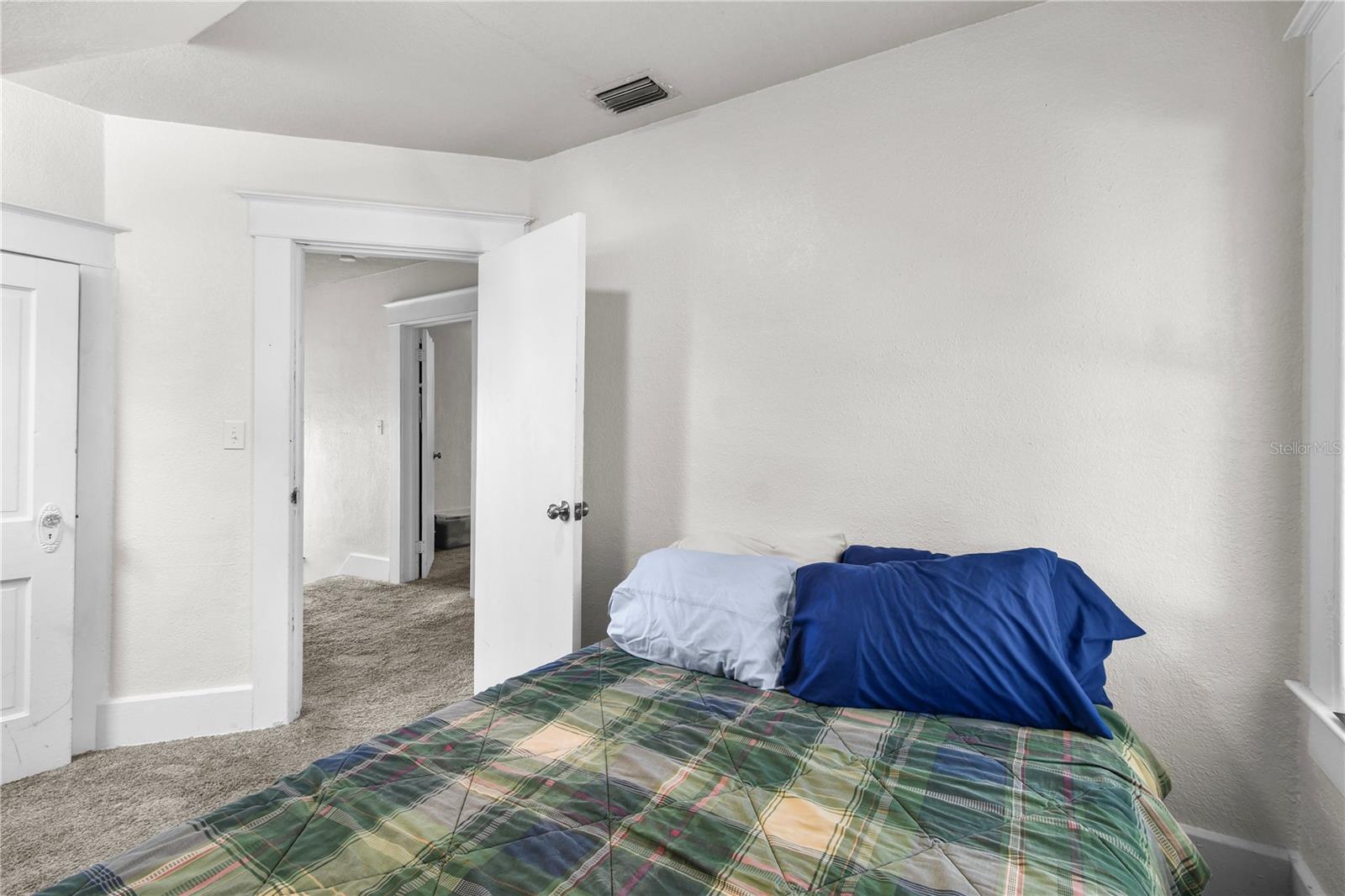 Image 33 of 33 For 766 13th Avenue S