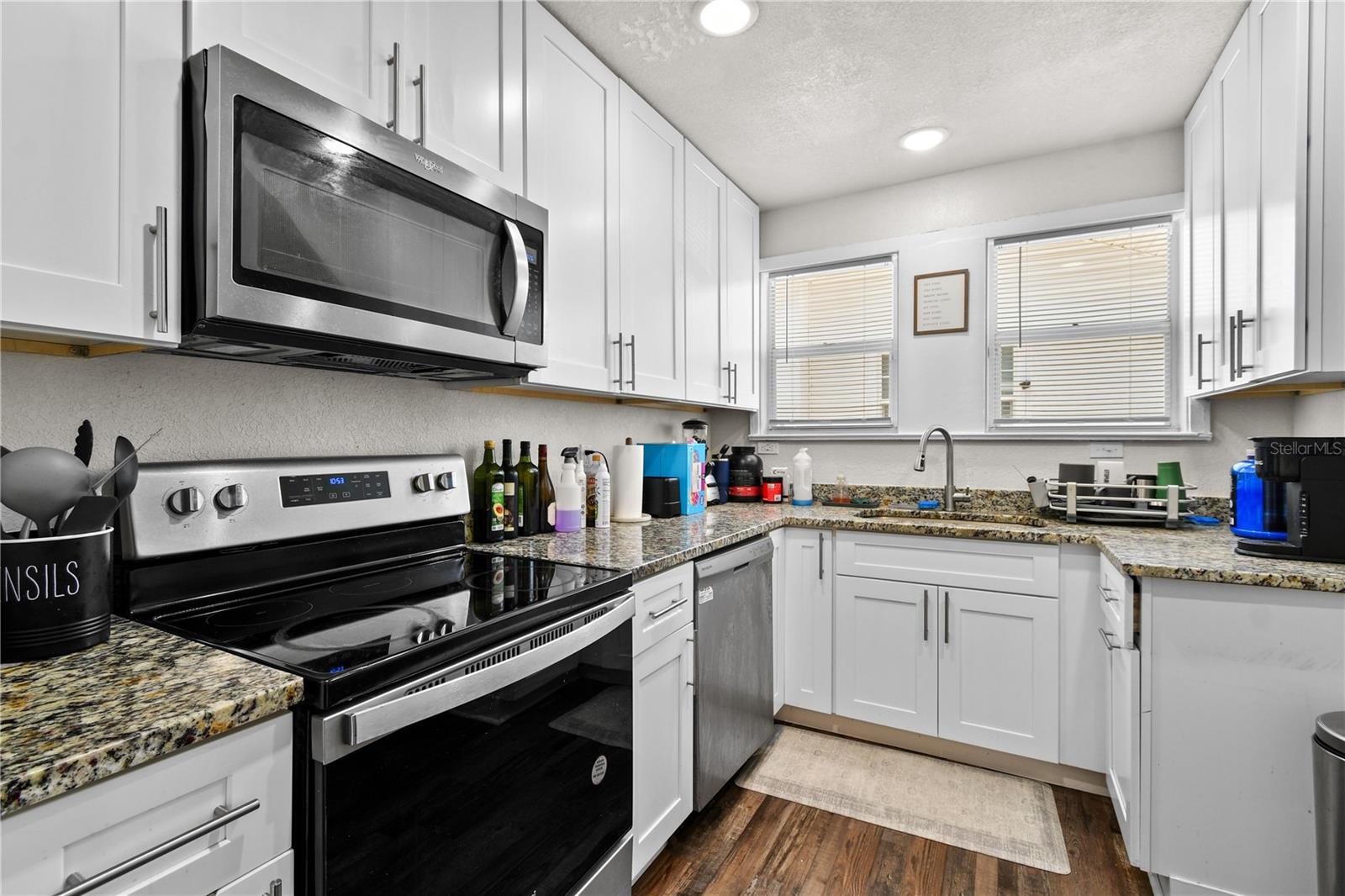 Image 8 of 33 For 766 13th Avenue S