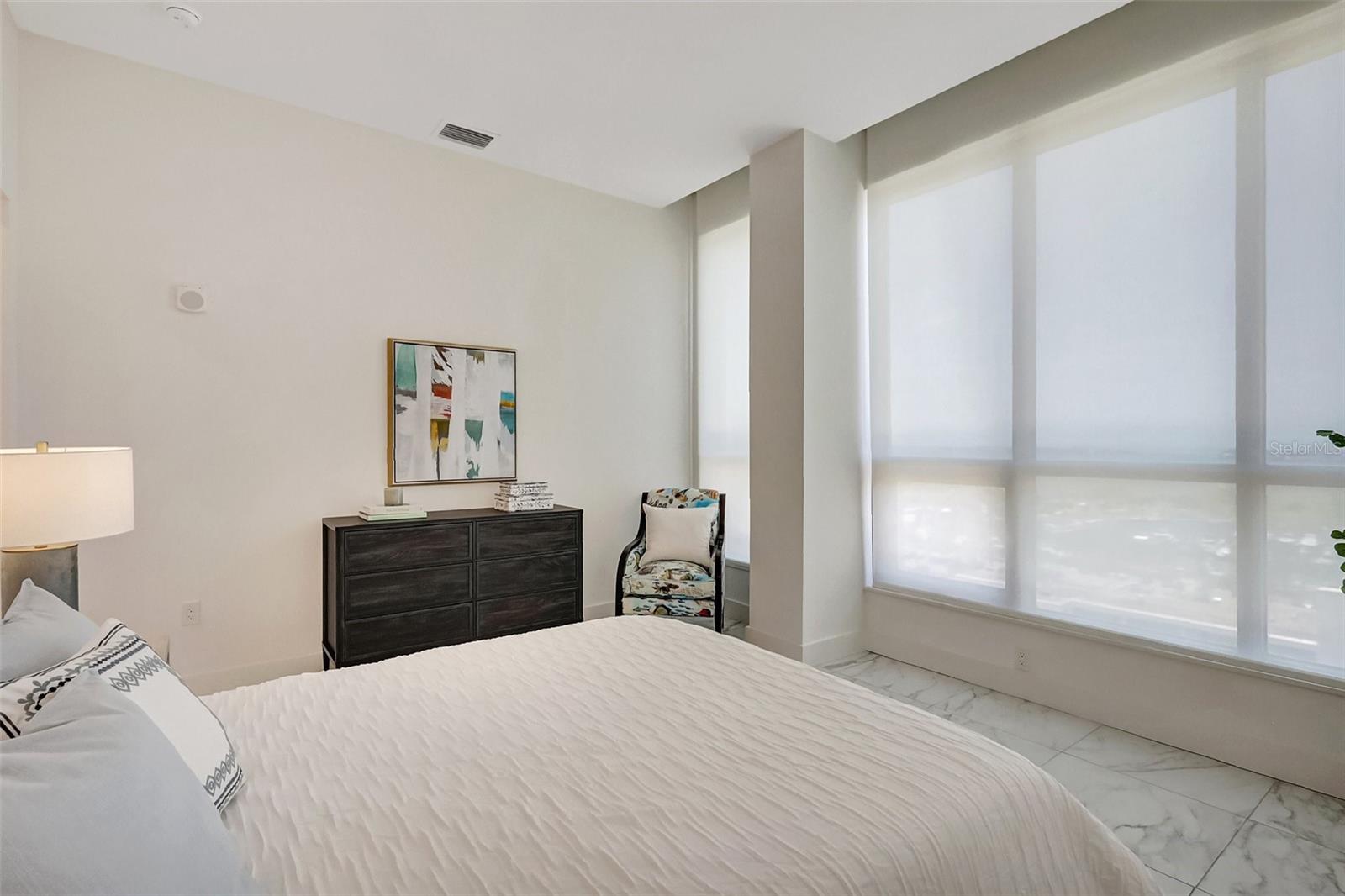 Image 17 of 52 For 33 Palm Avenue 1101