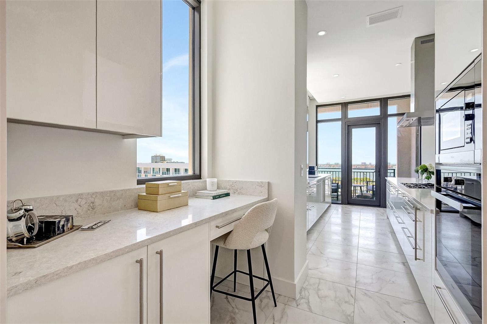 Image 7 of 52 For 33 Palm Avenue 1101