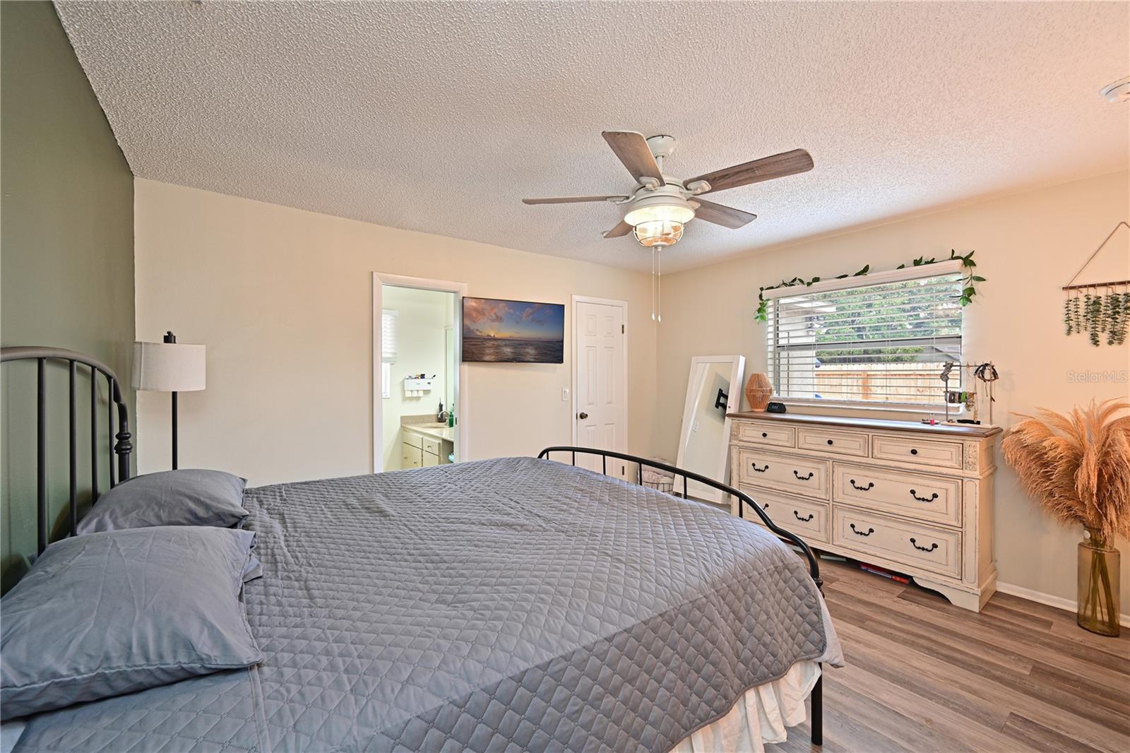 Image 14 of 25 For 3417 49th Street W