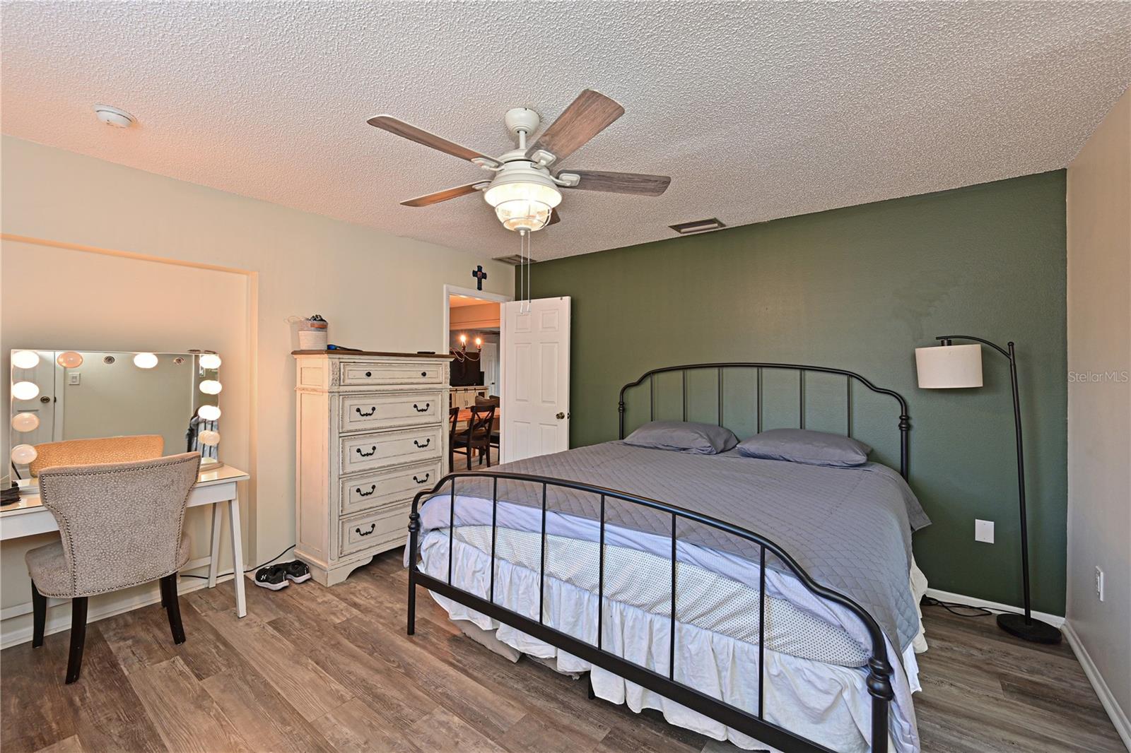 Image 15 of 25 For 3417 49th Street W