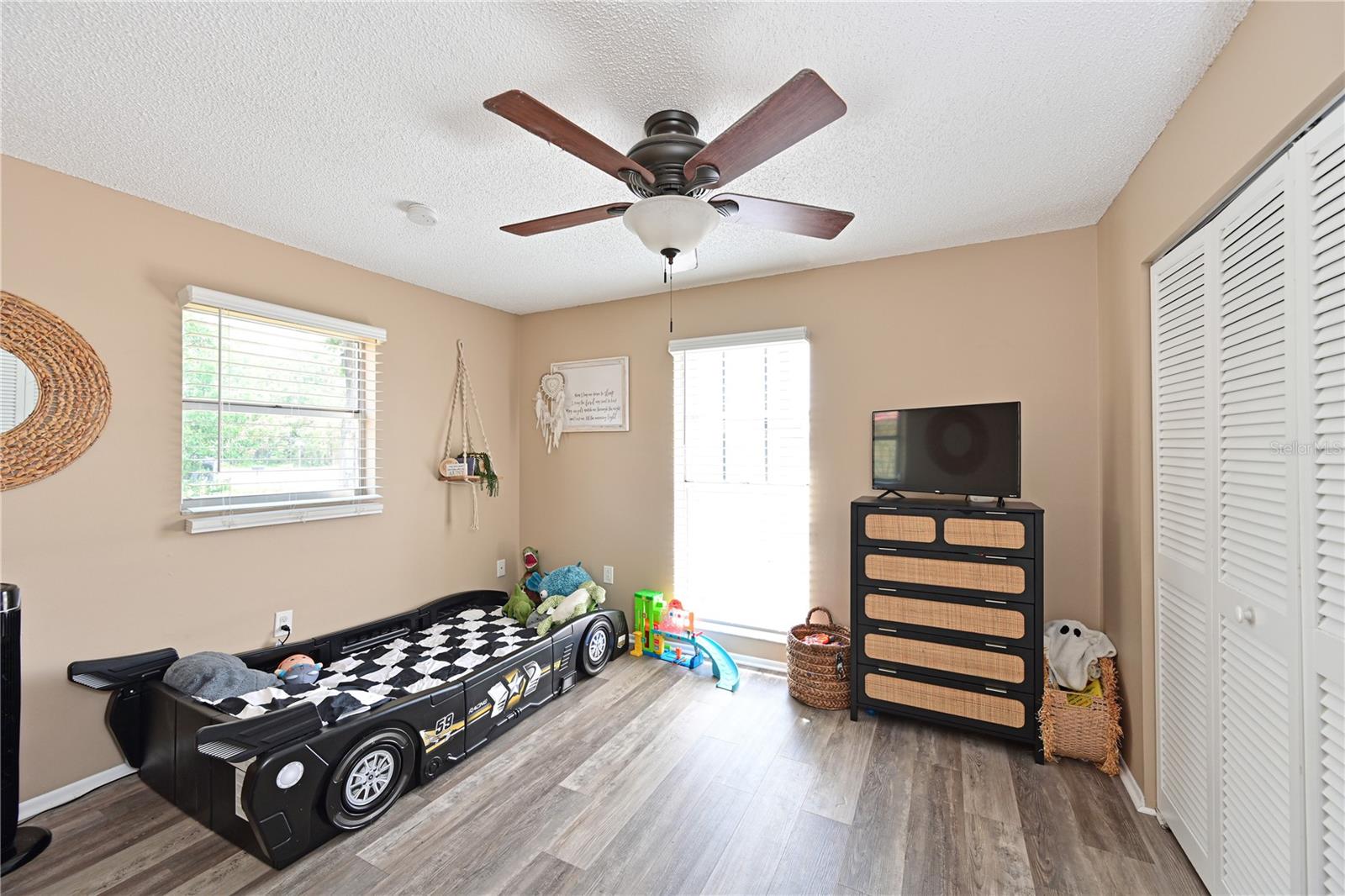 Image 17 of 25 For 3417 49th Street W