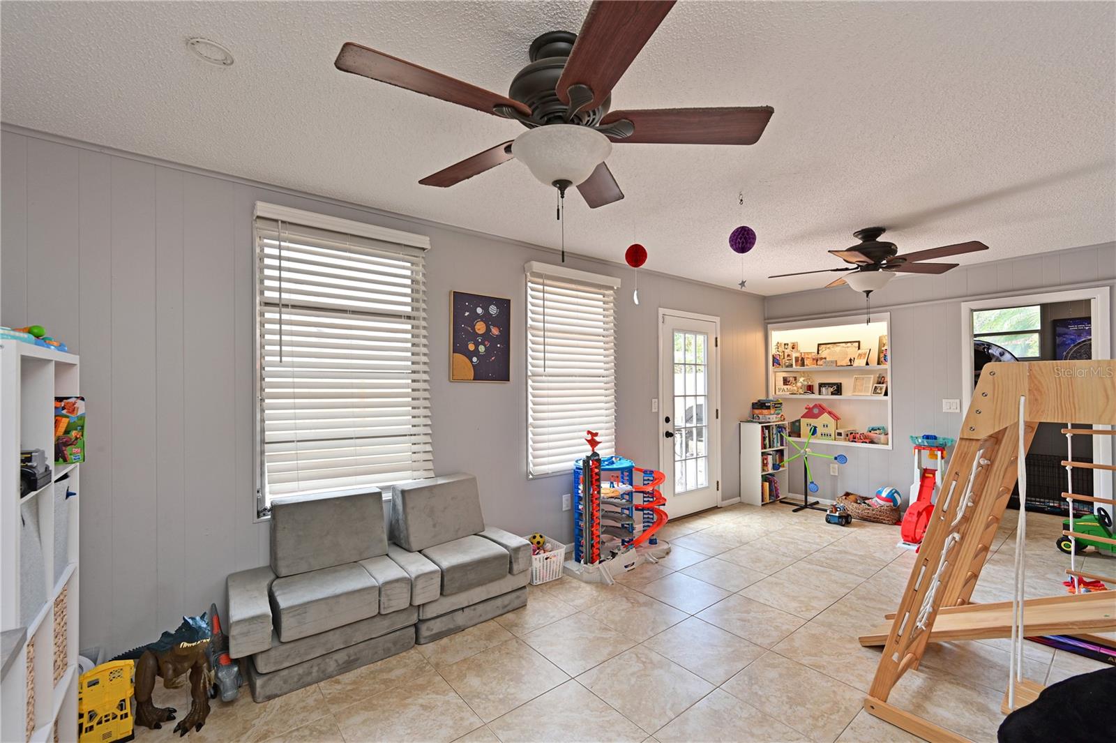 Image 9 of 25 For 3417 49th Street W