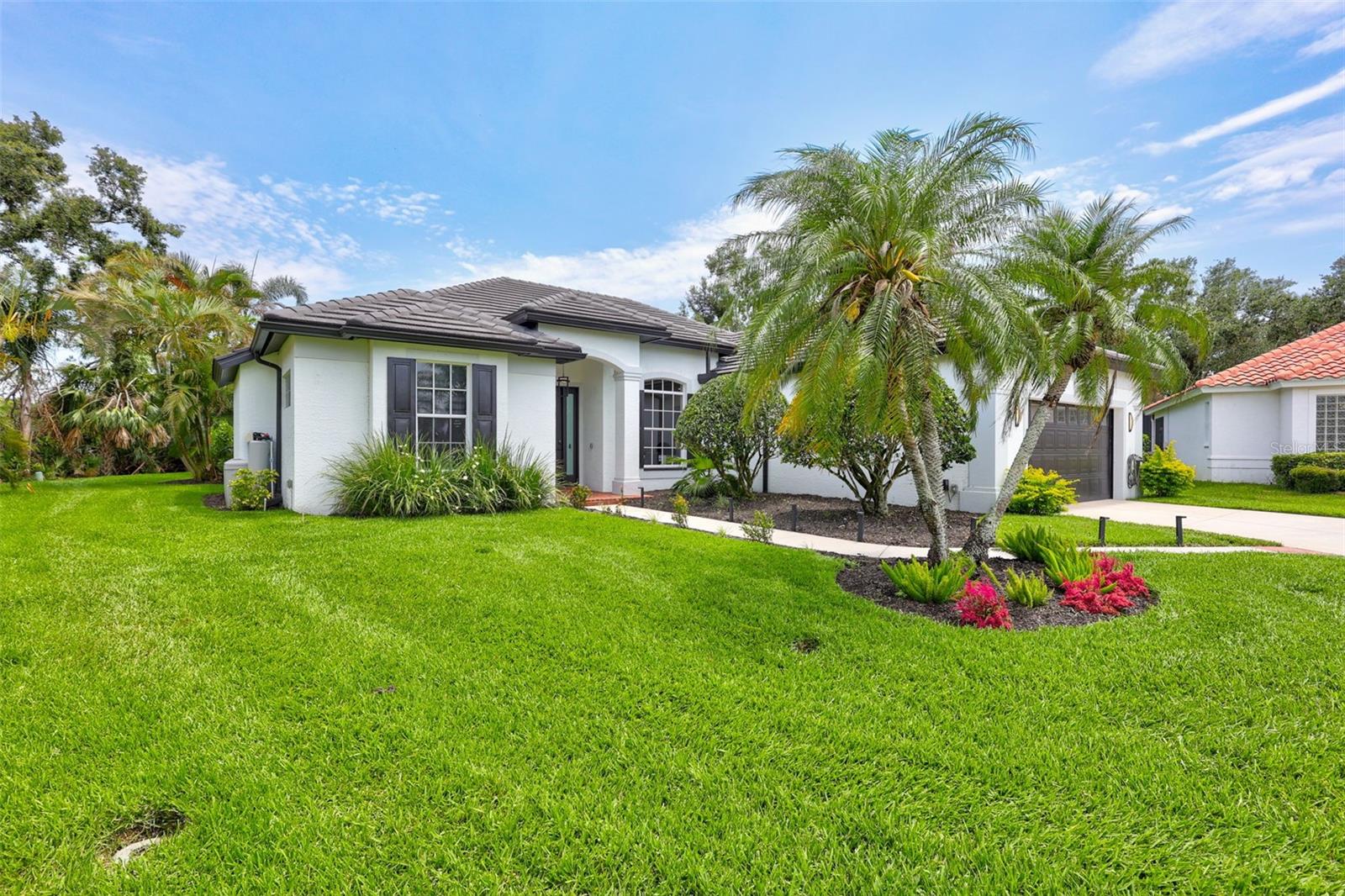 Image 2 of 66 For 5285 Far Oak Circle