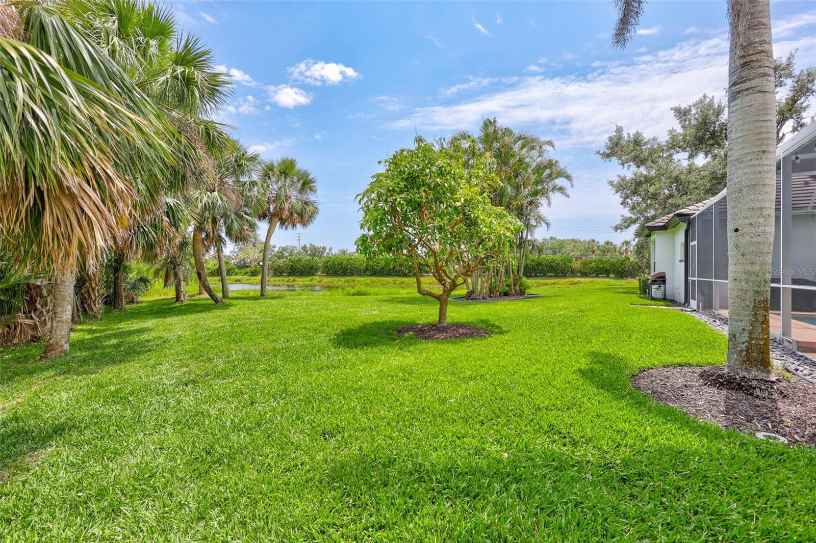 Image 50 of 66 For 5285 Far Oak Circle