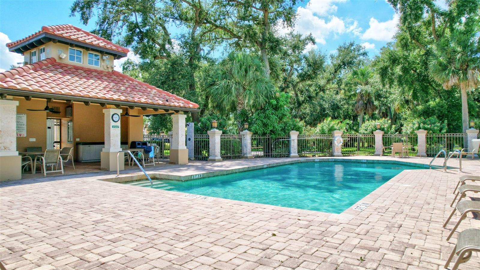 Image 63 of 66 For 5285 Far Oak Circle