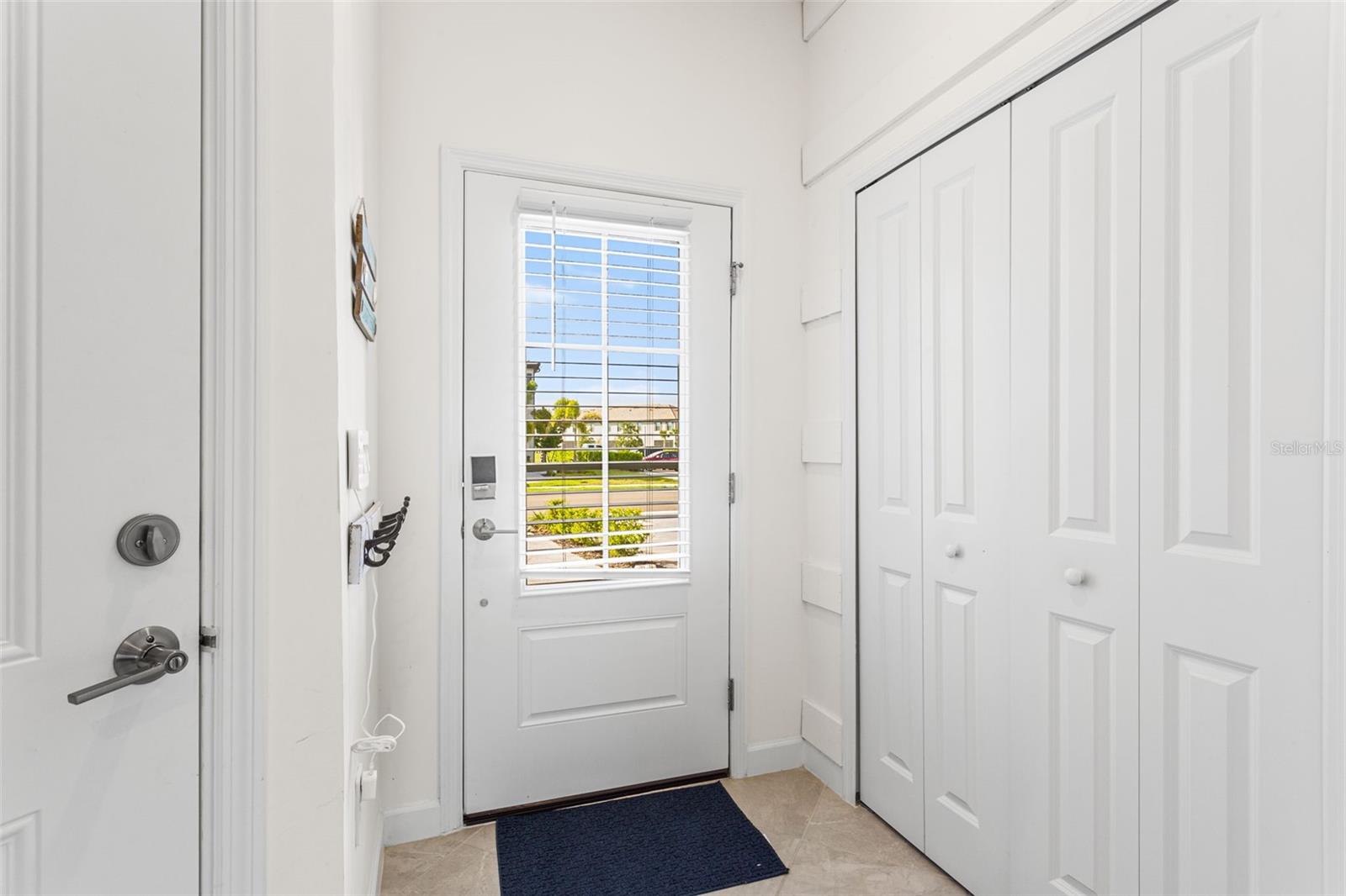 Image 13 of 43 For 14275 Pine Lodge Lane