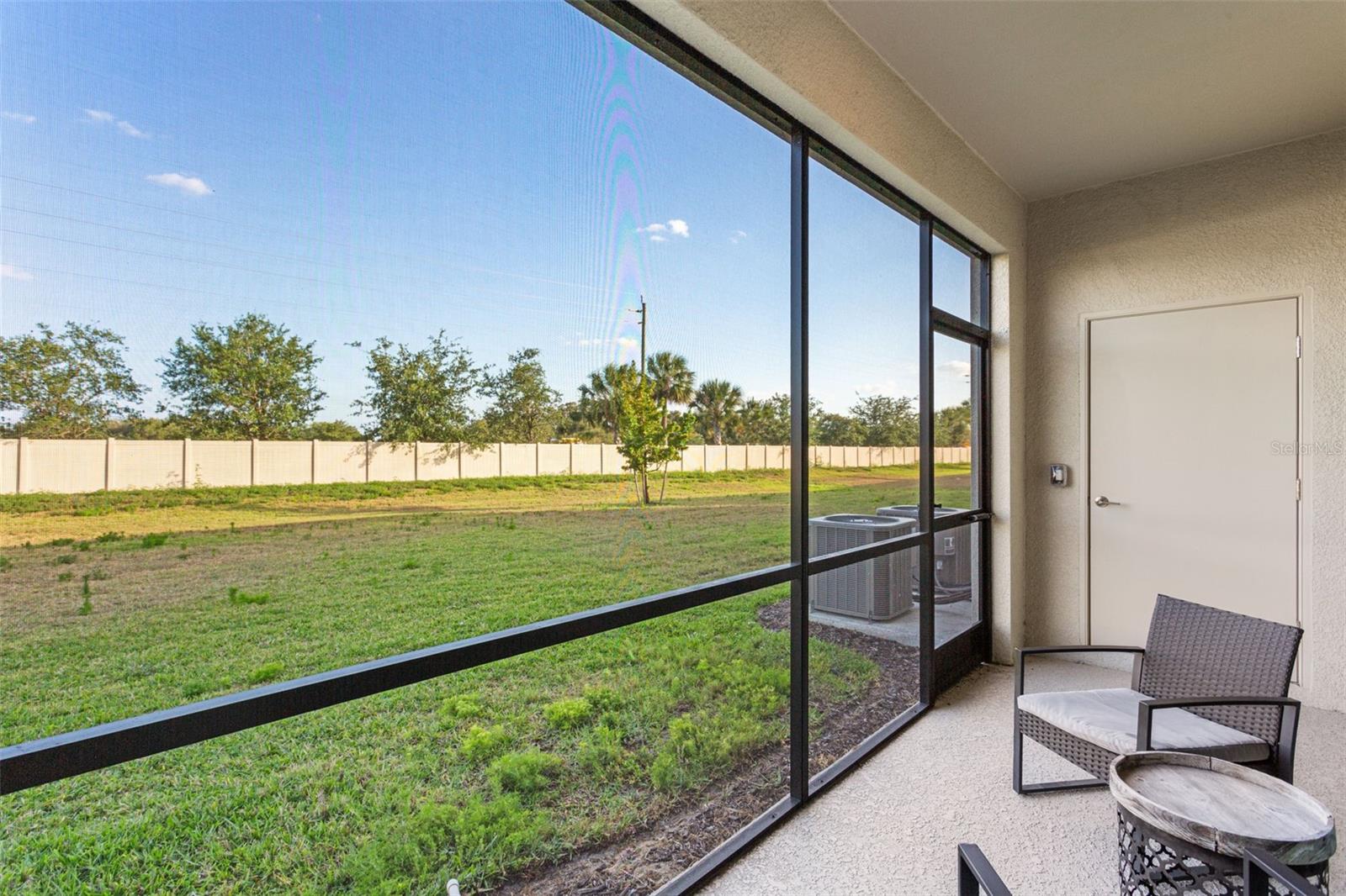 Image 17 of 43 For 14275 Pine Lodge Lane