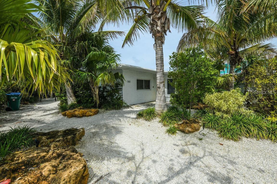 Image 20 of 52 For 102 77th Street