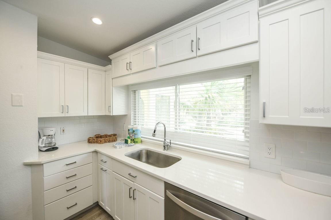 Image 31 of 52 For 102 77th Street