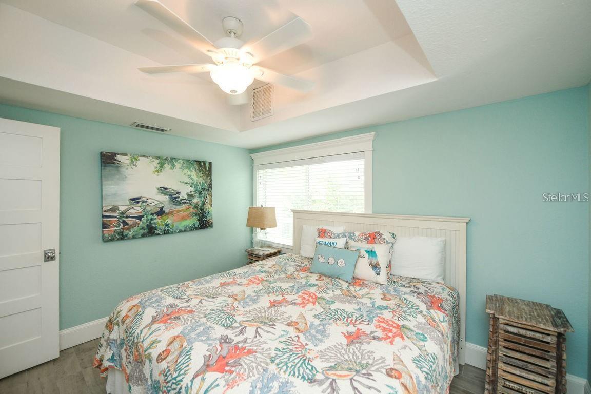 Image 41 of 52 For 102 77th Street