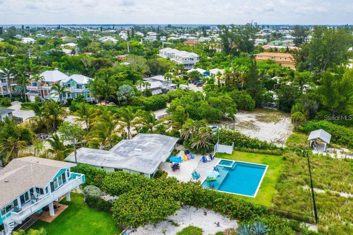 Image 6 of 52 For 102 77th Street