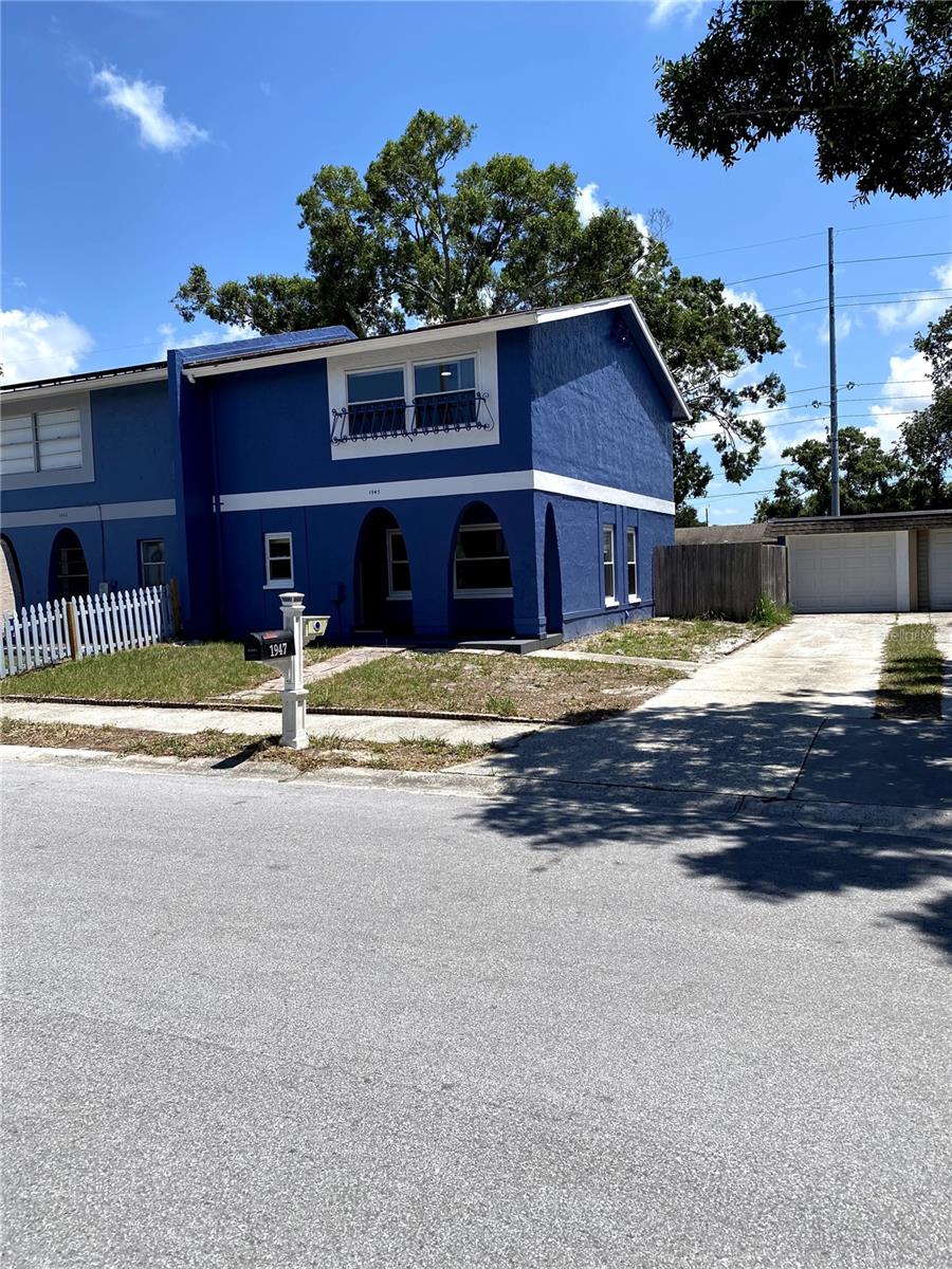Details for 1947 Los Lomas Drive, CLEARWATER, FL 33763